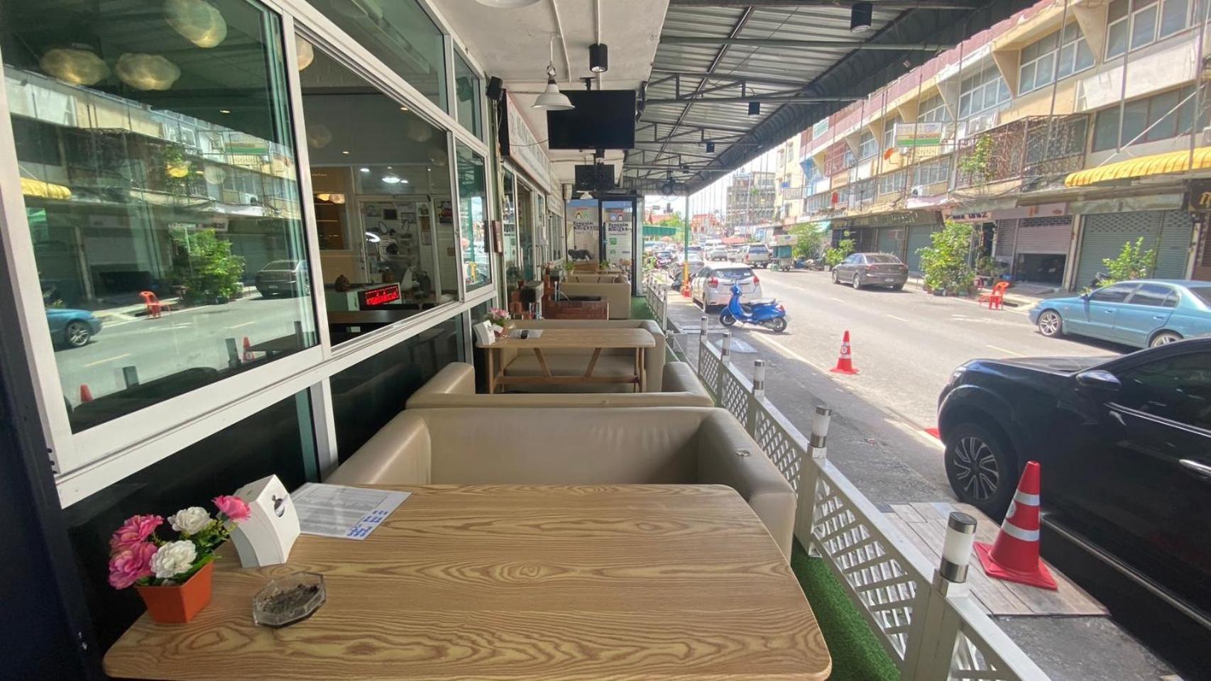 Alongkorn Hotel By Sb Samut Songkhram Exterior foto